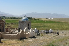 Tombs en route to checkpoint 1